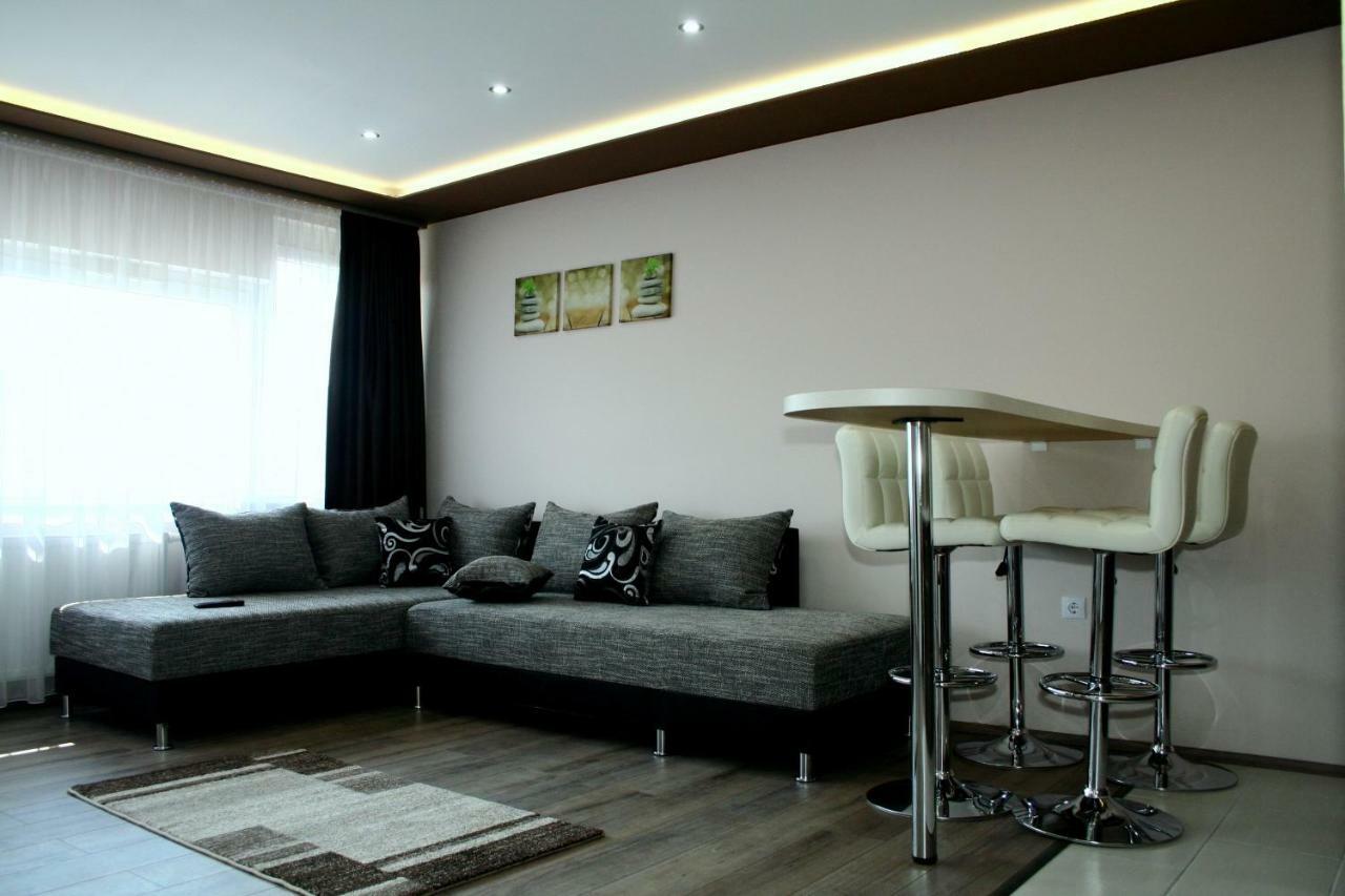 F&M Apartman Eger Exterior foto