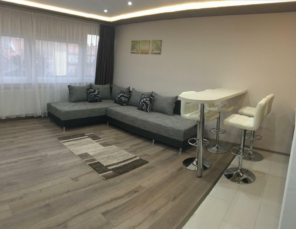 F&M Apartman Eger Exterior foto